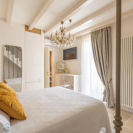Dimore Di Brando San Benedetto Гостевой дом